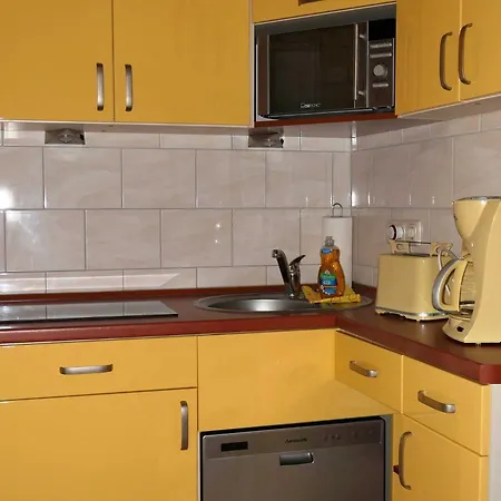 Holiday home Reetdachhaus In Auf Usedom