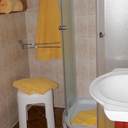 Holiday home Reetdachhaus In Auf Usedom
